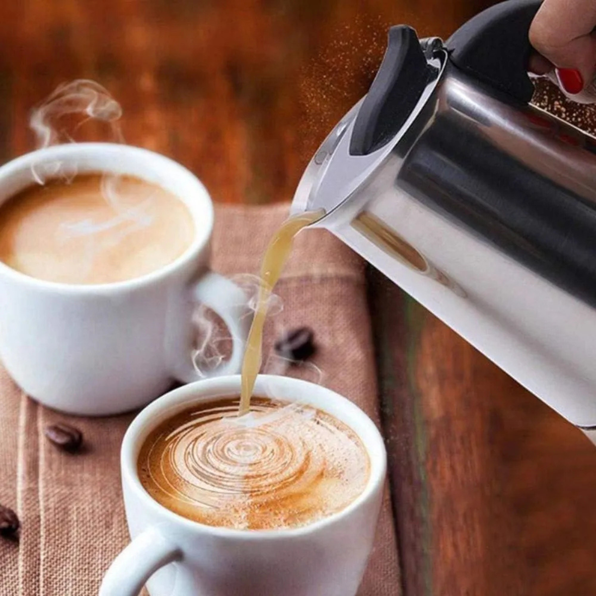 Cafeteira italiana em inox minimalista com capacidade para 6 xicaras e 300ml de café - clink