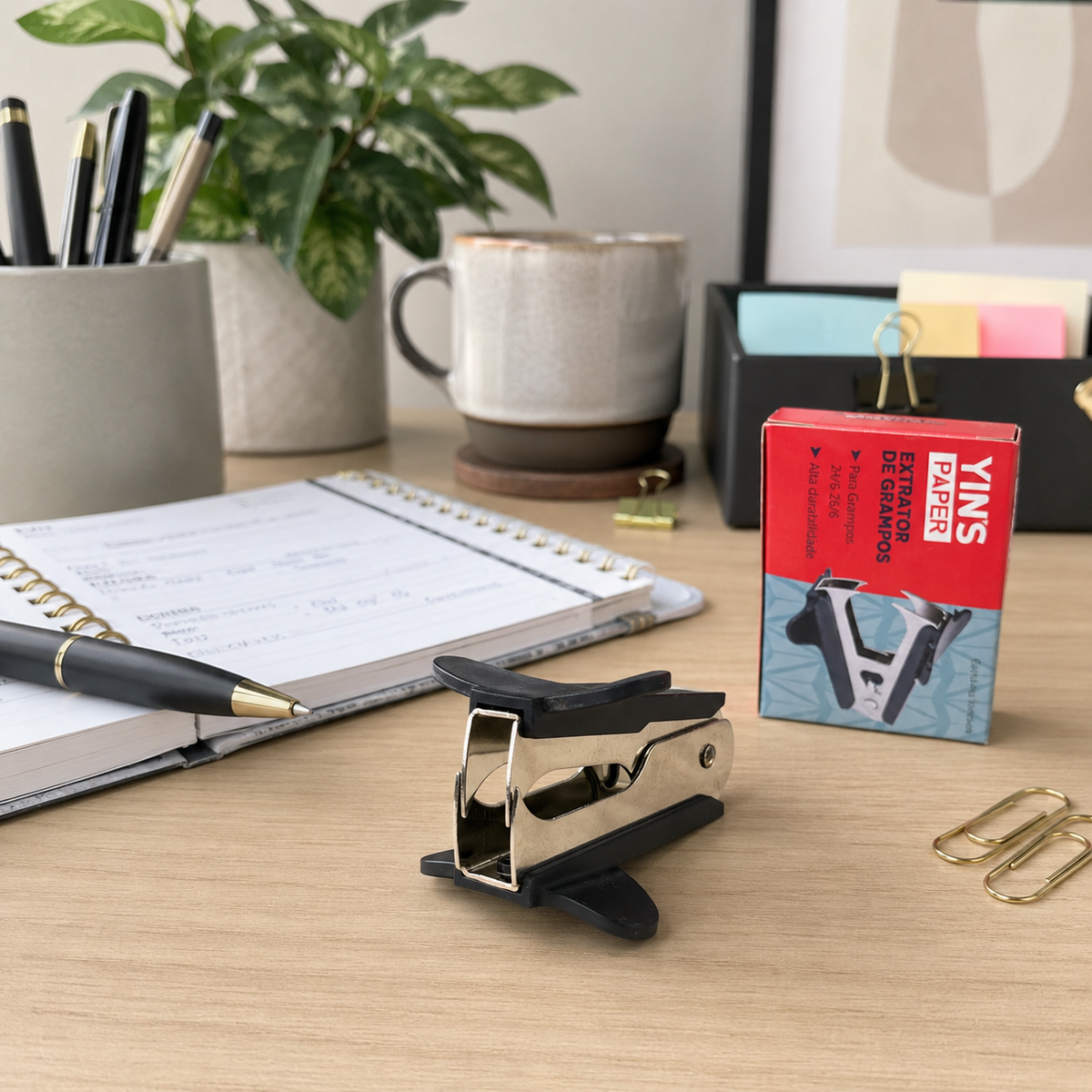 Extrator de Grampos Para Grampos 24/6 e 26/6
