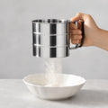 Polvilhador Peneirador em Aço Inox Com Gatilho Automático 250G