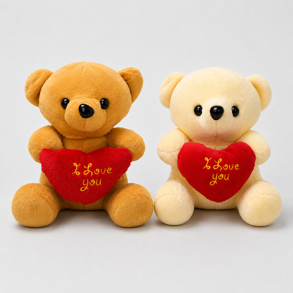 Ursinho 18 cm Com Coração I Love You em Poliéster e Cordinha