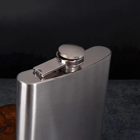 Cantil De Bolso 230ml Porta Bebida Em Aço Inox Clássico