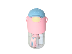 Mini garrafa infantil divertida com boné- interponte